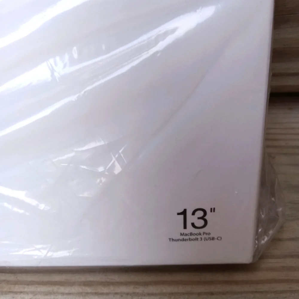 New Incase 13
